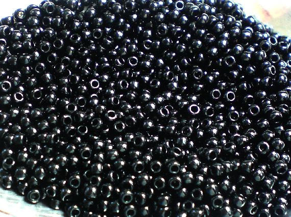 Opaque Jet Black TOHO Round 11/0 Japanese Seed Beads Black 15 grams T354-11