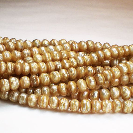 Gorgeous Champagne Faceted Rondelle Pearls 30 pcs.