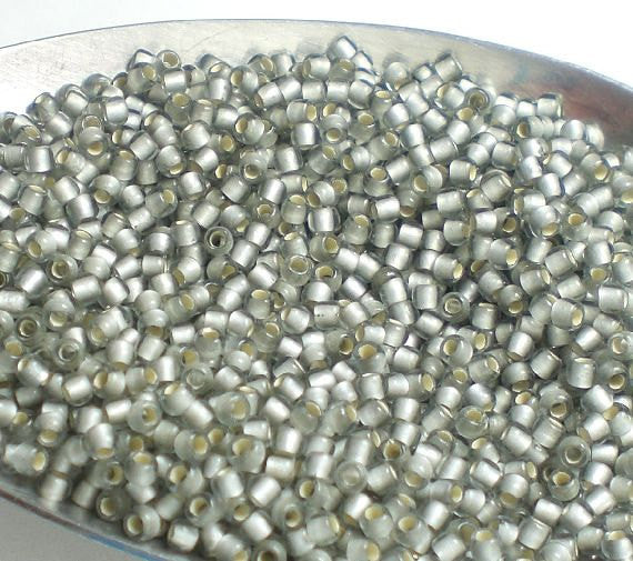 Black Diamond Silver Lined FROSTED TOHO Round 11/0 Japanese Seed Beads Gray Frosted 15 grams T320-11